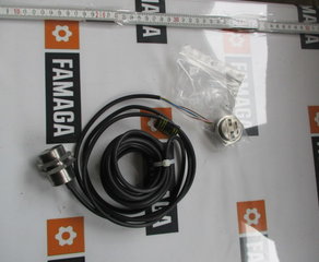 Датчик
ZYLINDRISCHER SICHERHEITSSCHALTER COMITRONIC-BTI