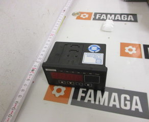 4-разрядный универсальный встроенный индикатор
PME610
4-stelliger Universal-Einbauanzeiger, mA-
Analogausgang, 12V-Transmitterspeisung

 Nokeval