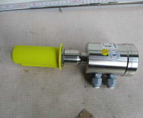 Индуктивный измеритель проводимости
ILM-4 /L20/S01/V/I63/N/L/W/X
Induktives Leitfähigkeitsmessgerät
Messbereiche: 0...0,5 mS/cm bis 0...999 mS/cm
Ausgang: 4...20 mA (LF / Temp.)
Hilfsspg.: 18...36 V DC
Prozesstemp.: -10...130°C (150°C max. 60min)
Mit folgender Konfiguration:
Eintauchlänge ILM-4 L20: 20 mm
Prozessanschluss S01: CLEANadapt G1