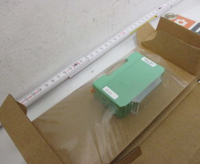 Усилитель
DMS-Messverstärker im Hutschienengehäuse;
75 mm x 25 mm x 53 mm;
8 Klemmverschraubungen;
Analogausgang 4...20mA, Grenzfrequenz 20Hz;
4 Eingangsempfindlichkeiten 2/1/0,5/0,2 mV/V über
Steckbrücke konfigurierbar;
Tarierfunktion über Steuerleitung;
Versorgungsspannung 21V..28V DC ME-Meßsysteme / ME-Systems