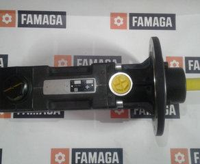 Винтовой насос
Schraubenspindelpumpe
TFS 348/xx
Sonderausführung :
Pumpwerk
Schraubenspindelpumpe für drucklosen Anlauf.
Die Pumpe muß auf den angegebenen maximal
zulässigen
Betriebsdruck abgesichert werden. BRINKMANN